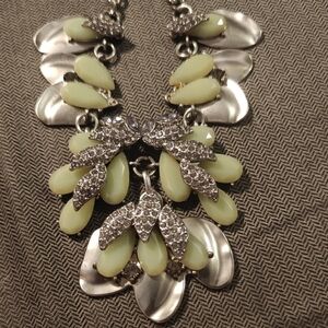 Torrid Silver and Cream Floral Necklace